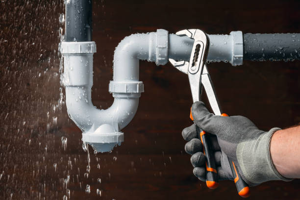 Professional Plumbing technician working in Chalfont, PA